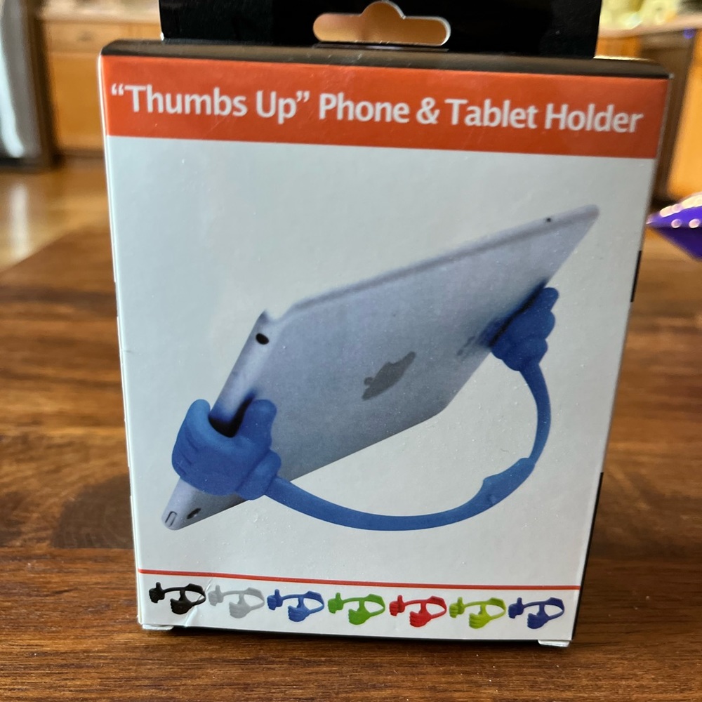 Green Plastic Thumbs Up Desktop Holder Stand for Cell Phones and Tablets